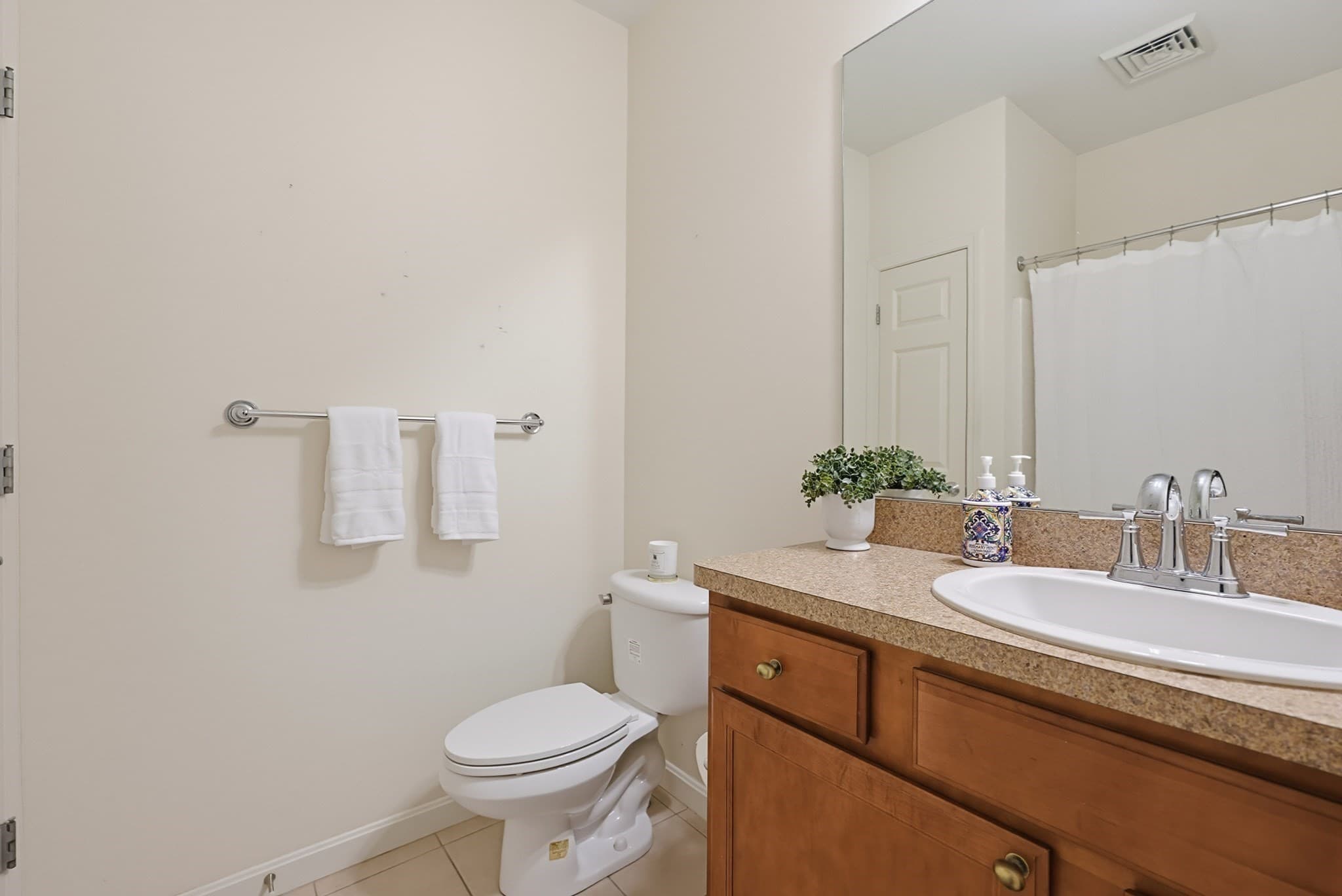 Condominium at 631 East St # J204, Mansfield MA 02048, Mansfield, photo 24 of 32