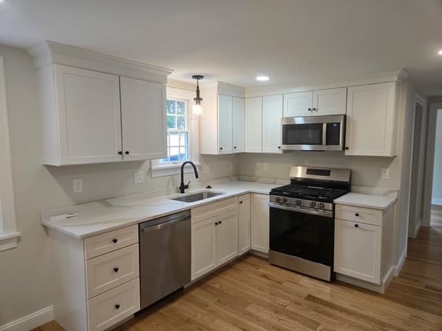 355 South Street, Reading MA 01867 photo 4