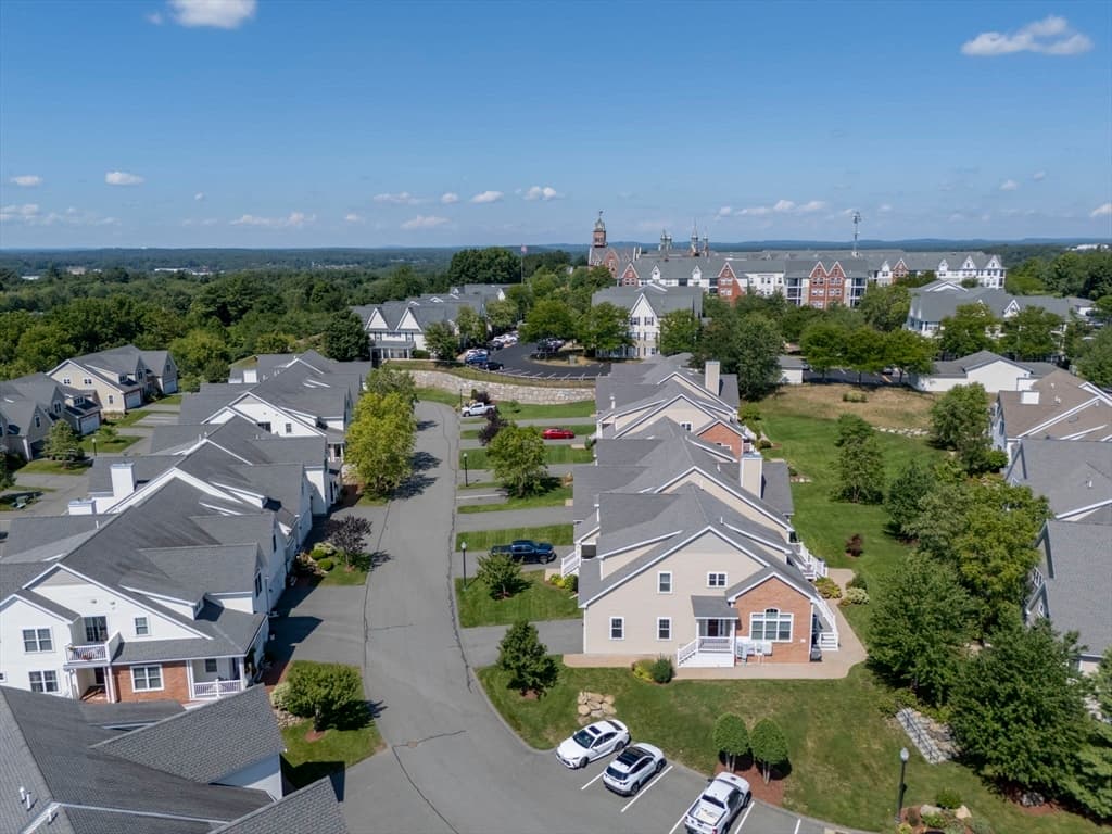 100 Kirkbride Dr # 215A, Danvers MA 01923 photo 3
