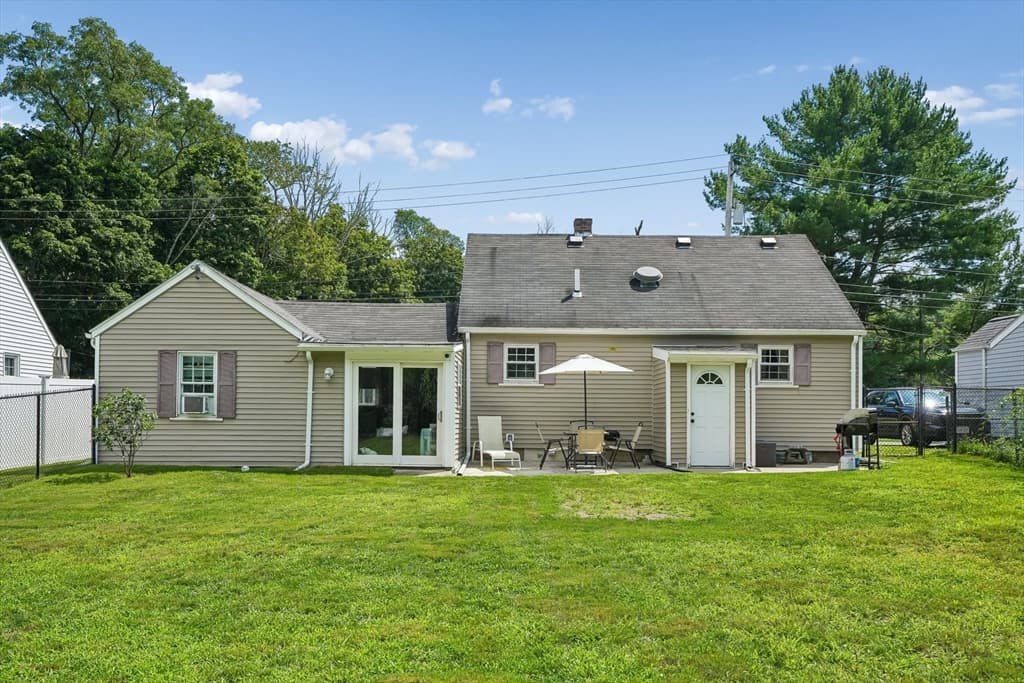 55 Vernon St, Bridgewater MA 02324 photo 24