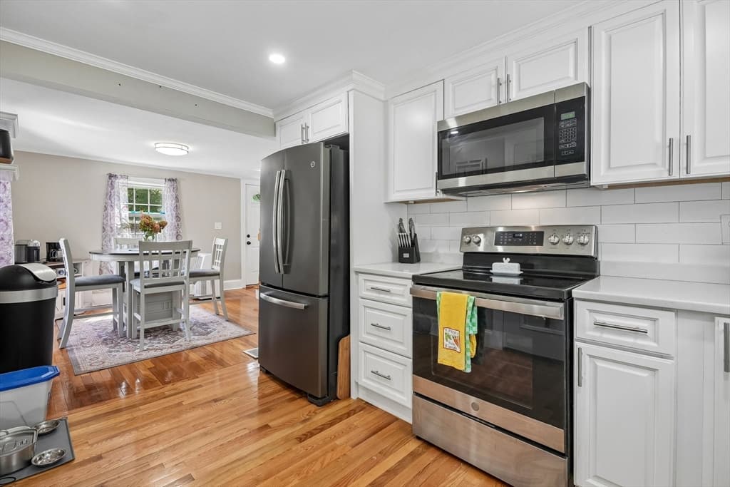 55 Vernon St, Bridgewater MA 02324 photo 8