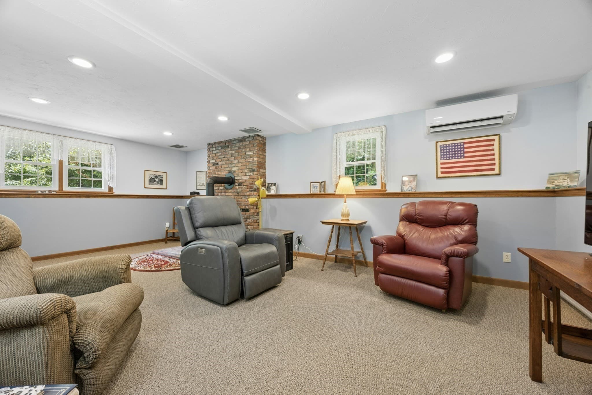 Single Family Residence at 10 Bethany Dr, Rutland MA 01543, photo 6 of 37