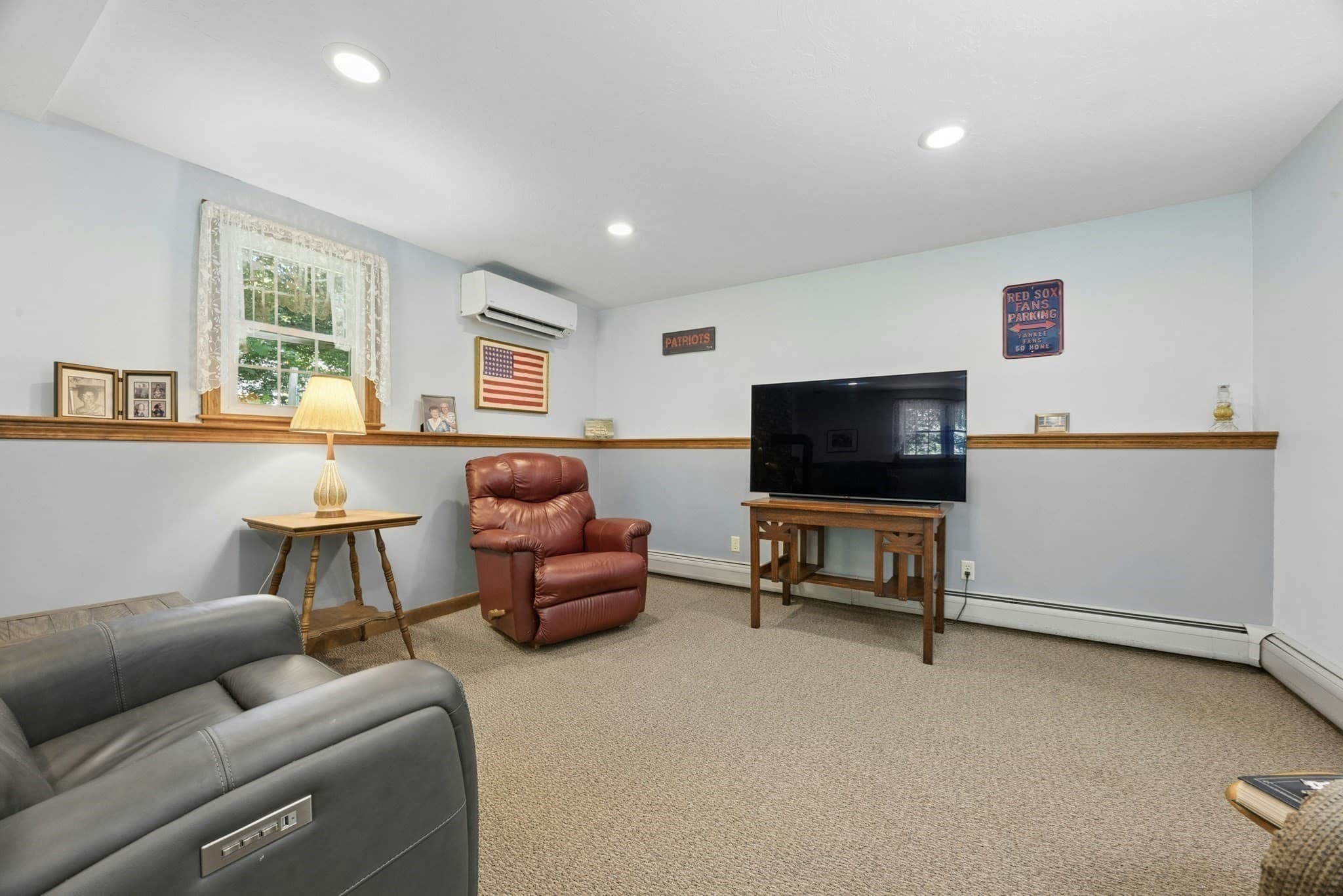 Single Family Residence at 10 Bethany Dr, Rutland MA 01543, photo 22 of 37