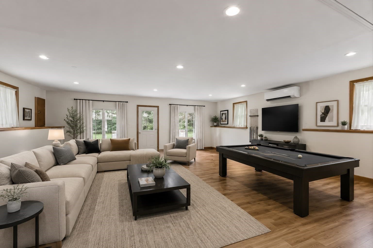 Single Family Residence at 10 Bethany Dr, Rutland MA 01543, photo 4 of 37