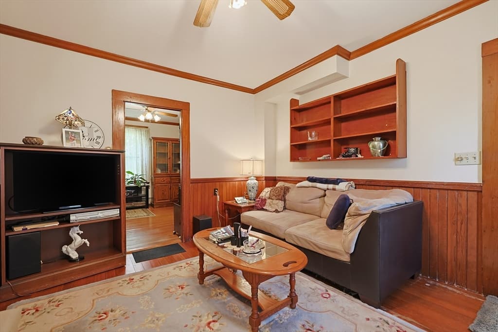 35 Wilson St, Norwood MA 02062 photo 13