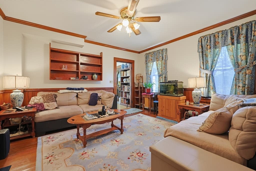 35 Wilson St, Norwood MA 02062 photo 11