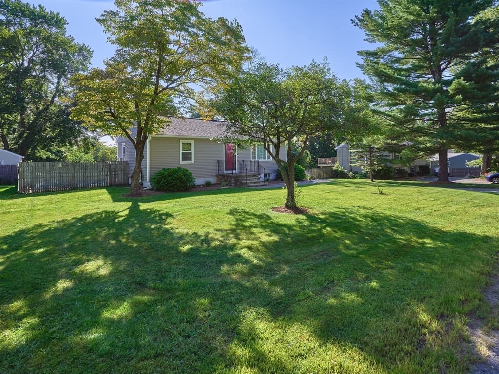 Single Family Residence at 14 Mildred Ave, Millbury MA 01527, Millbury, photo 3 of 39