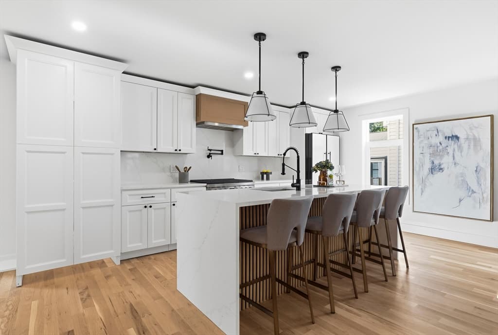 167 Albion St, Somerville MA 02144 photo 8