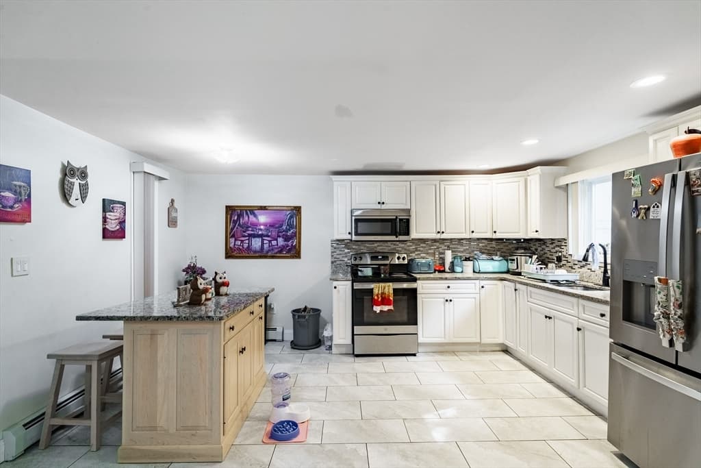 26 Benefit St, Southbridge MA 02710 photo 7