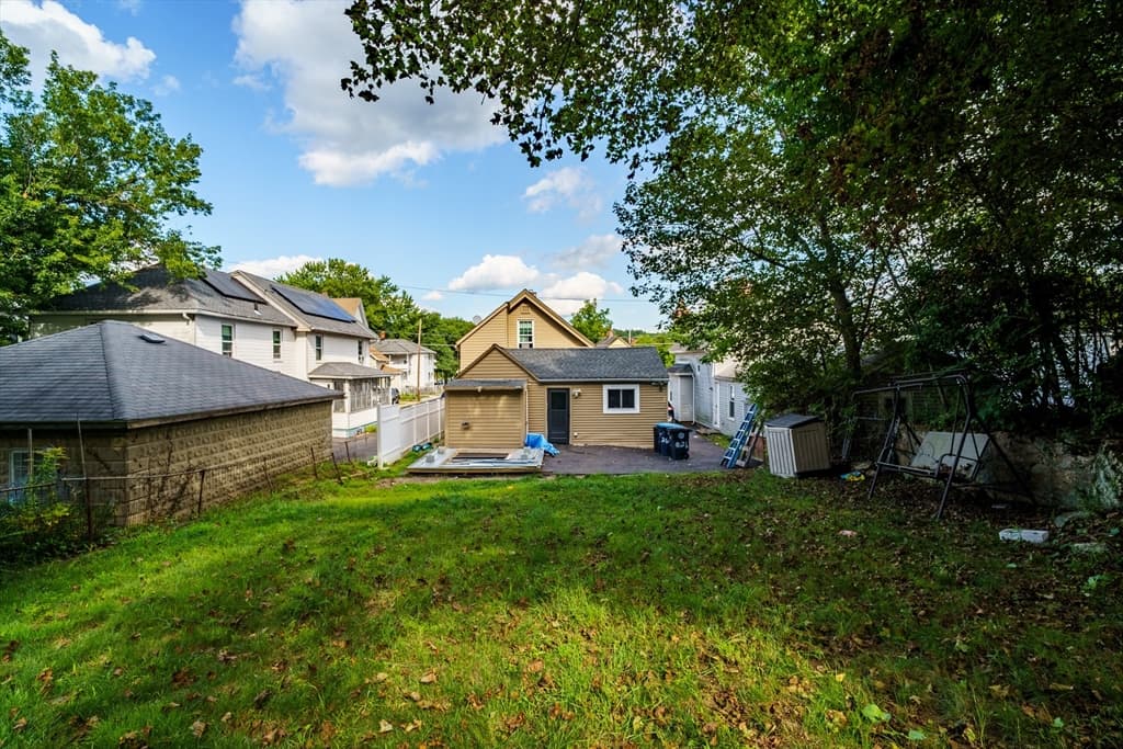 26 Benefit St, Southbridge MA 02710 photo 19