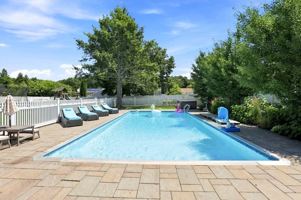 214 Rogers Drive, Stoughton MA 02072 photo 39