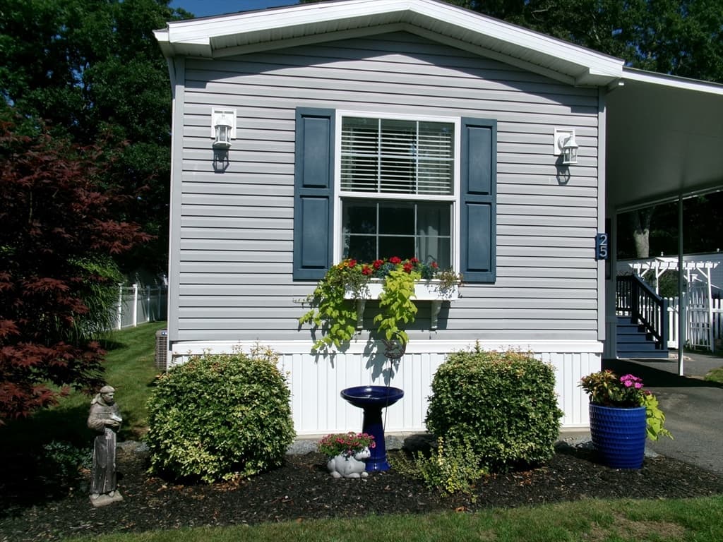 25 Bayberry Lane, Plymouth MA 02360
