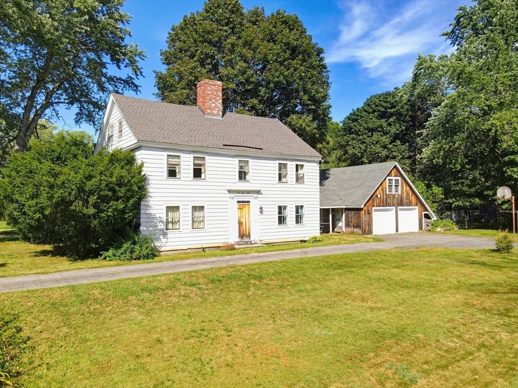 430 Pleasant St, Leominster MA 01453 photo 6
