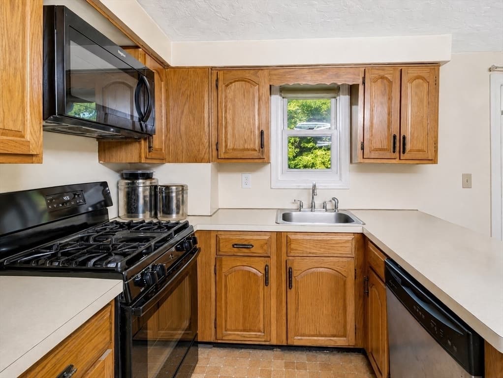 20 Washington Street # 6, Easton MA 02334 photo 6