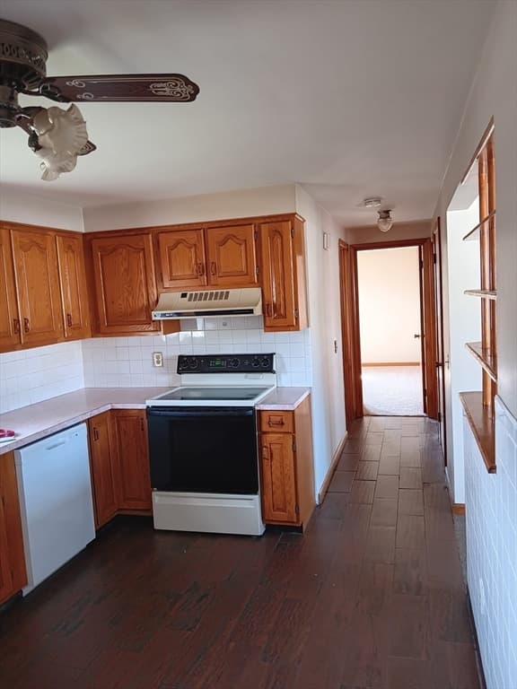 74 Taft Street, Agawam MA 01030 photo 3