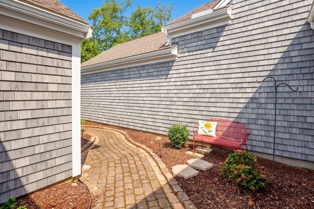 66 Holbeck Corner # 66, Plymouth MA 02360 photo 27