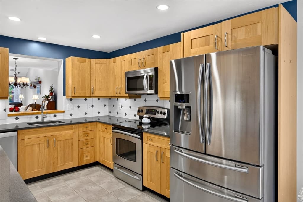 66 Holbeck Corner # 66, Plymouth MA 02360 photo 13