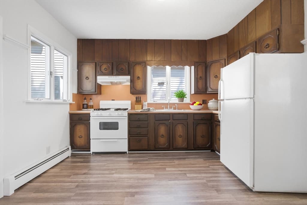 18 Lambert Ave, Lynn MA 01902 photo 3
