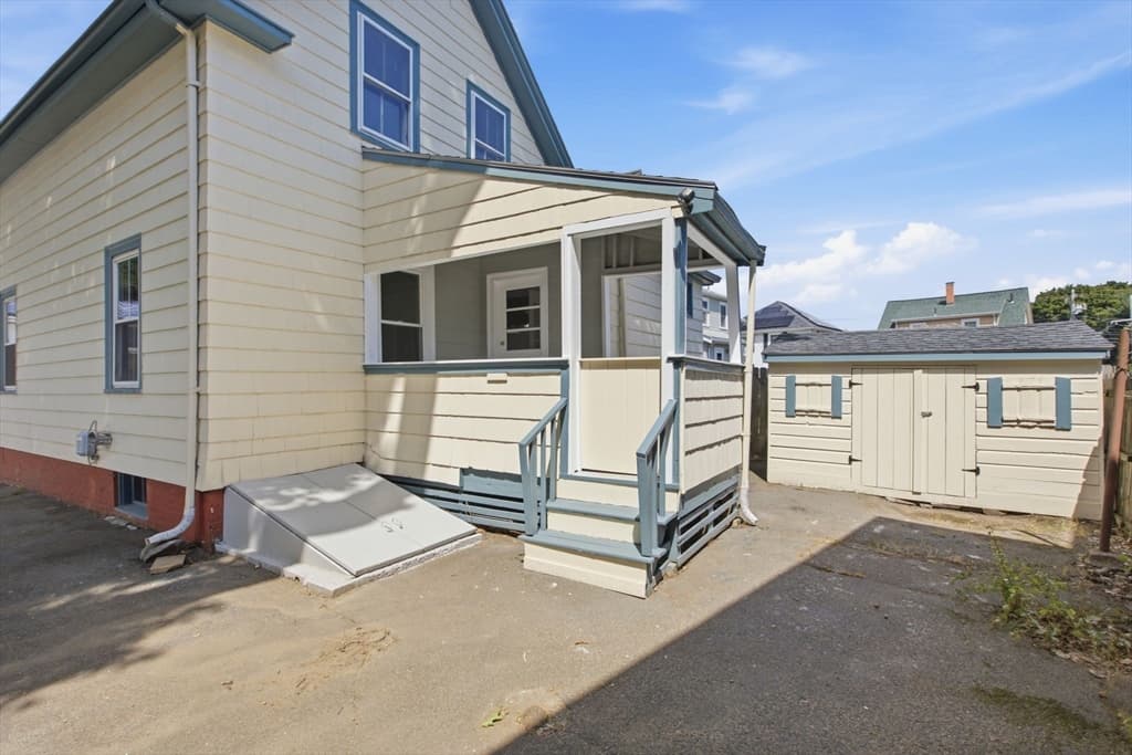 18 Lambert Ave, Lynn MA 01902 photo 11