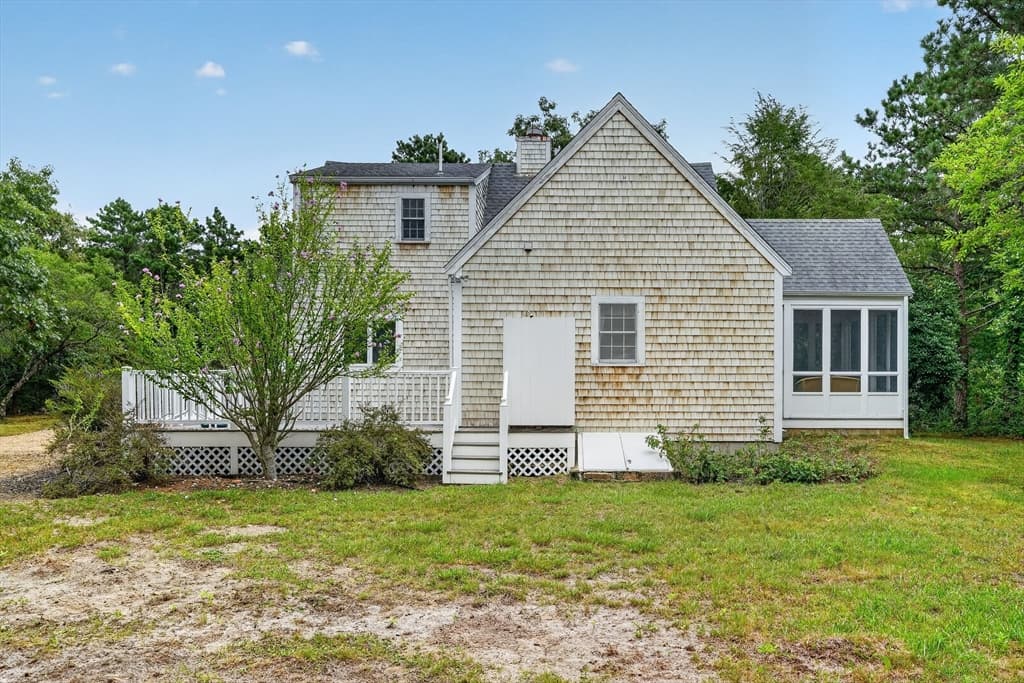 9 Martha's Road, Edgartown MA 02539 photo 17