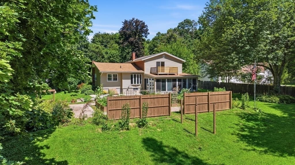 1 Corey St, Agawam MA 01001 photo 6