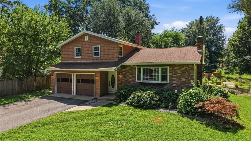 1 Corey St, Agawam MA 01001 photo 3