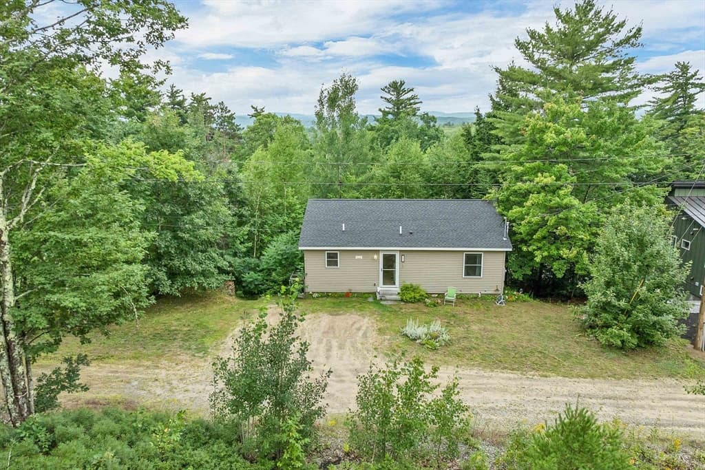 11 Marsha, Alton NH 03810 photo 2