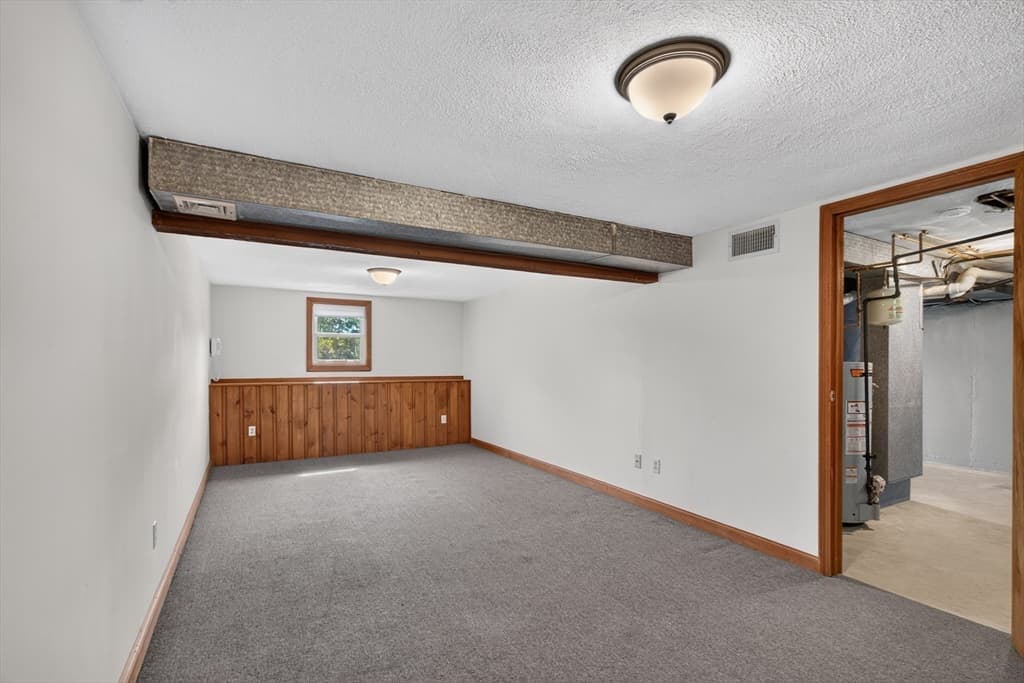 97 Allen Rd, Billerica MA 01821 photo 27