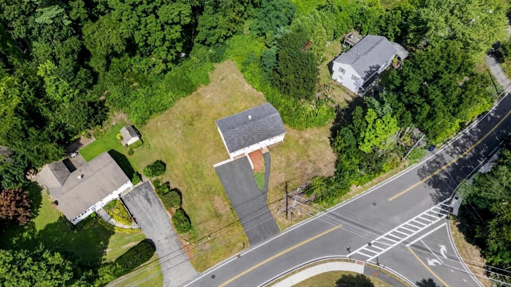 97 Allen Rd, Billerica MA 01821 photo 5