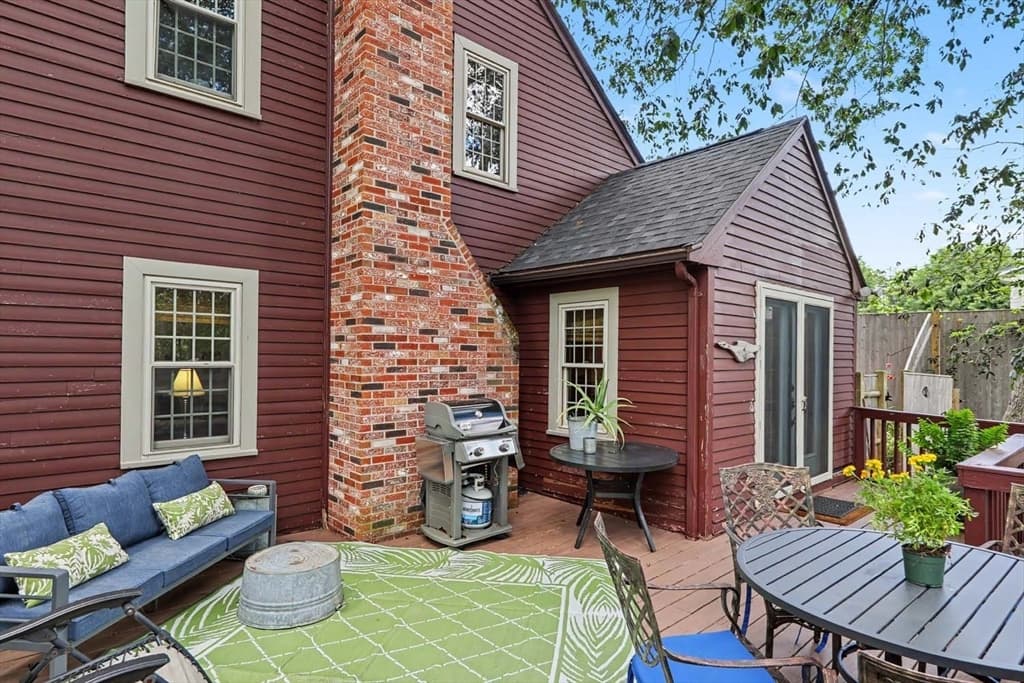 1475 Somerset, Dighton MA 02715 photo 6