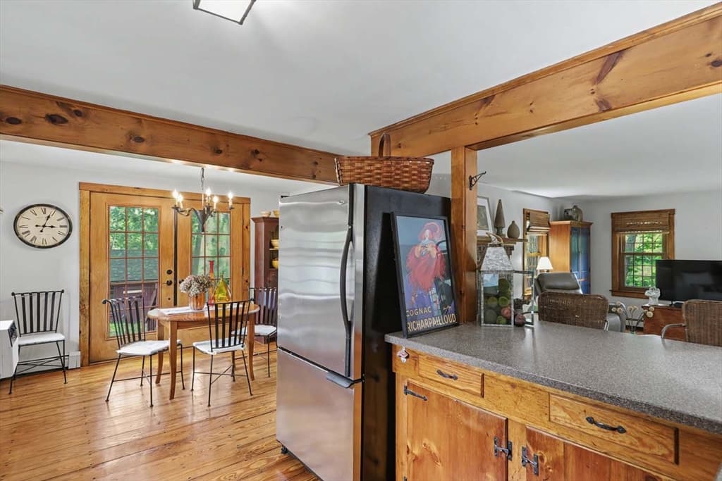 1475 Somerset, Dighton MA 02715 photo 17