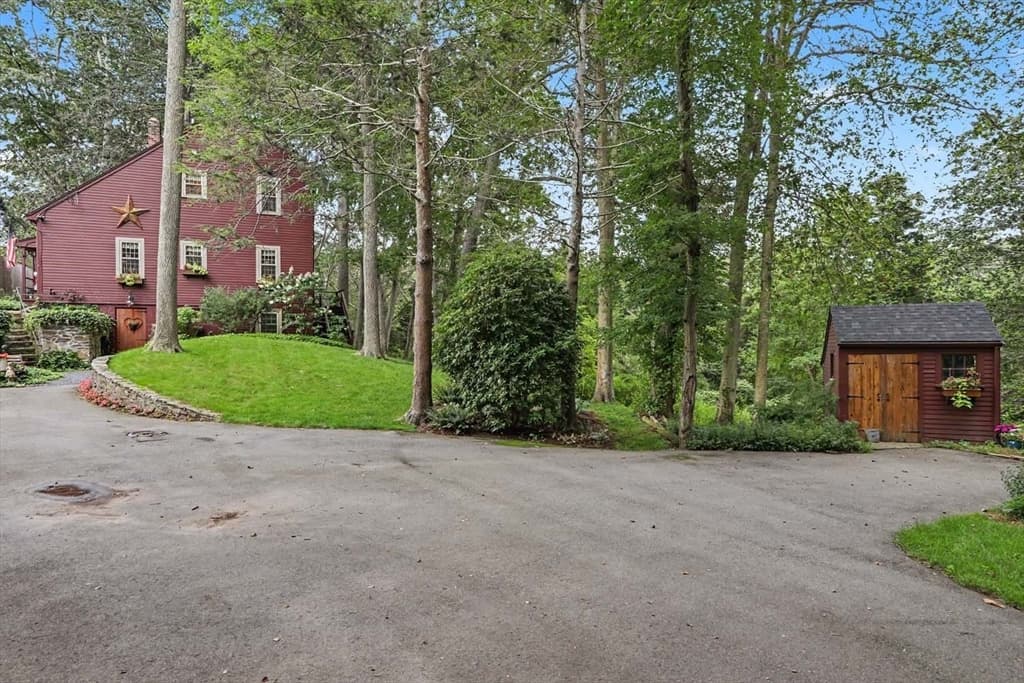 1475 Somerset, Dighton MA 02715 photo 9