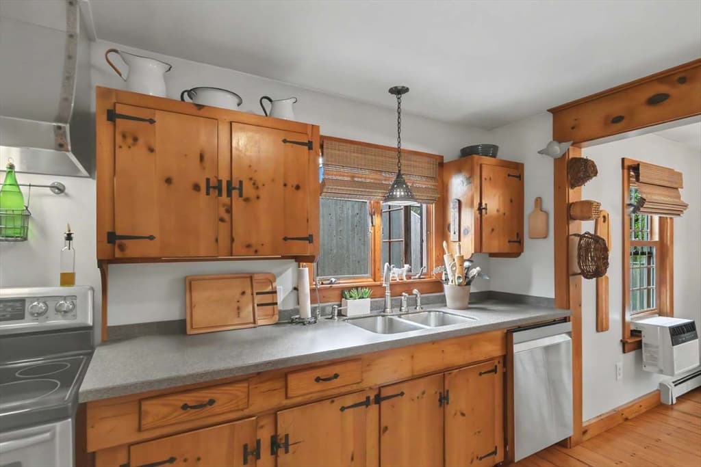 1475 Somerset, Dighton MA 02715 photo 18