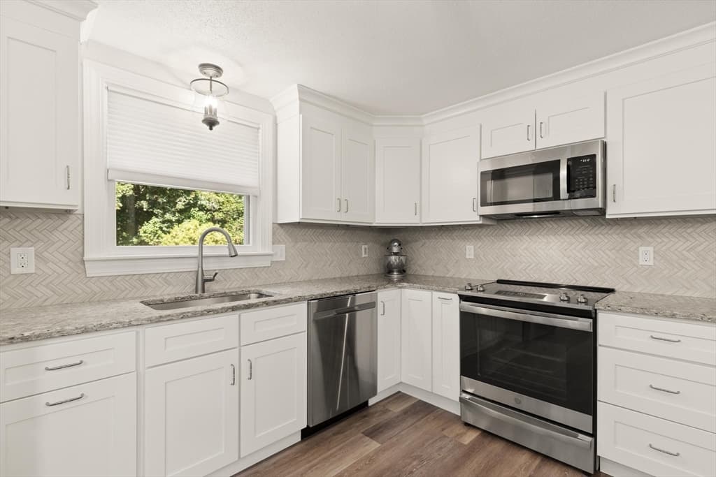 42 Summer St, Foxboro MA 02035 photo 13
