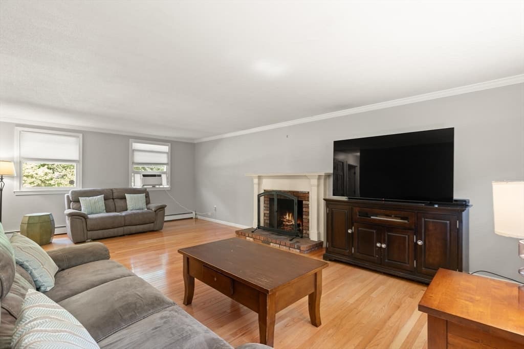 42 Summer St, Foxboro MA 02035 photo 22