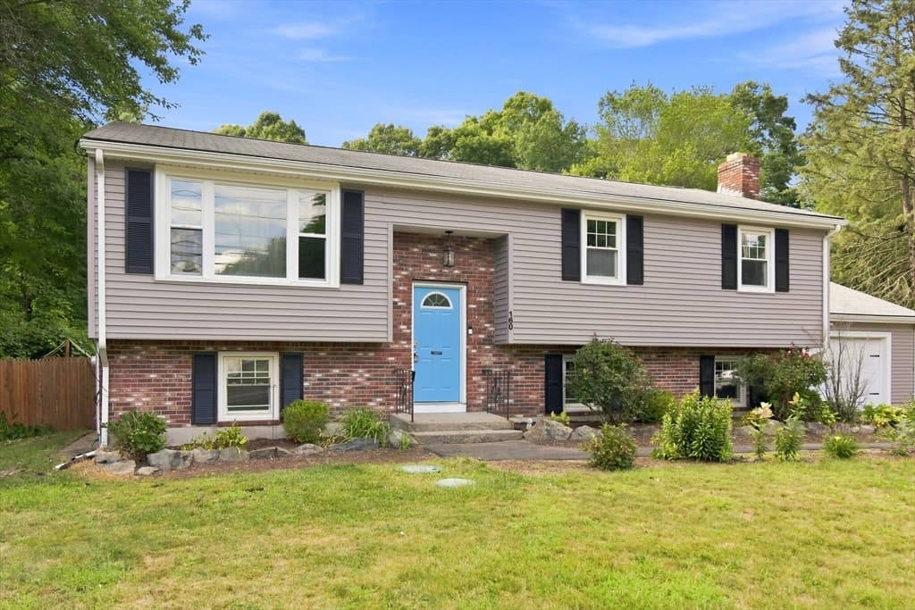 160 E Main Street, Norton MA 02766