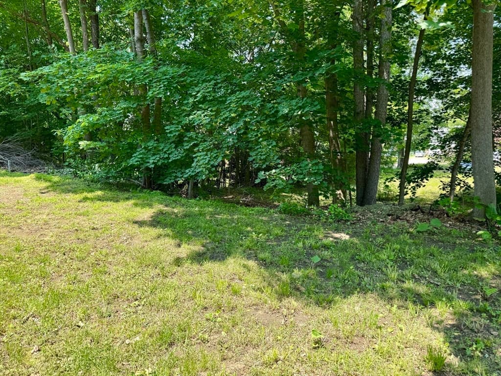 23 Trafalgar Square # 23, Barre MA 01005 photo 17