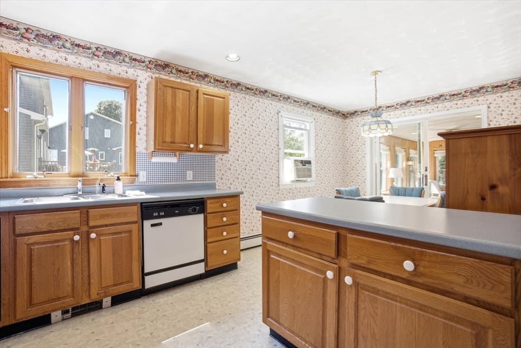 12 Northfield, Peabody MA 01960 photo 15