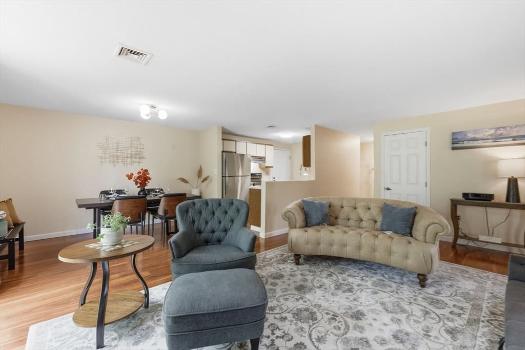 181 Littleton Rd # 212, Chelmsford MA 01824 photo 14