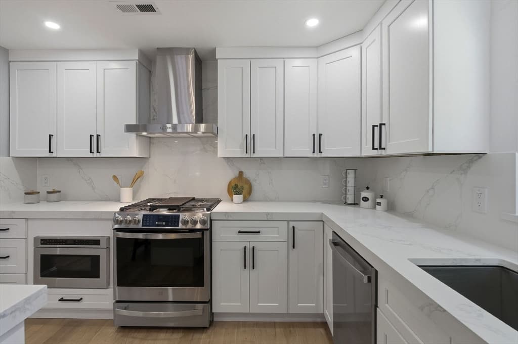 6 Linden Road # A, Melrose MA 02176 photo 6