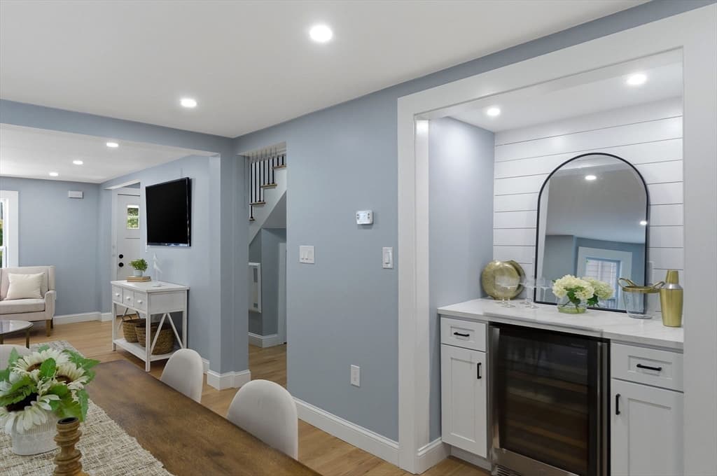6 Linden Road # A, Melrose MA 02176 photo 11
