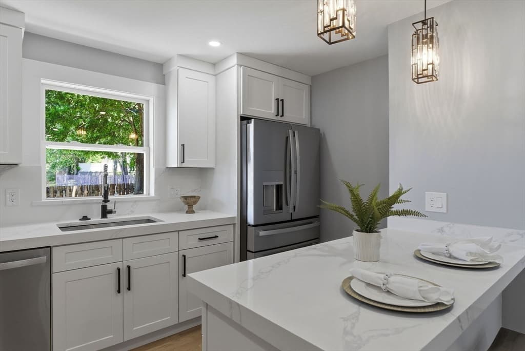 6 Linden Road # A, Melrose MA 02176 photo 8