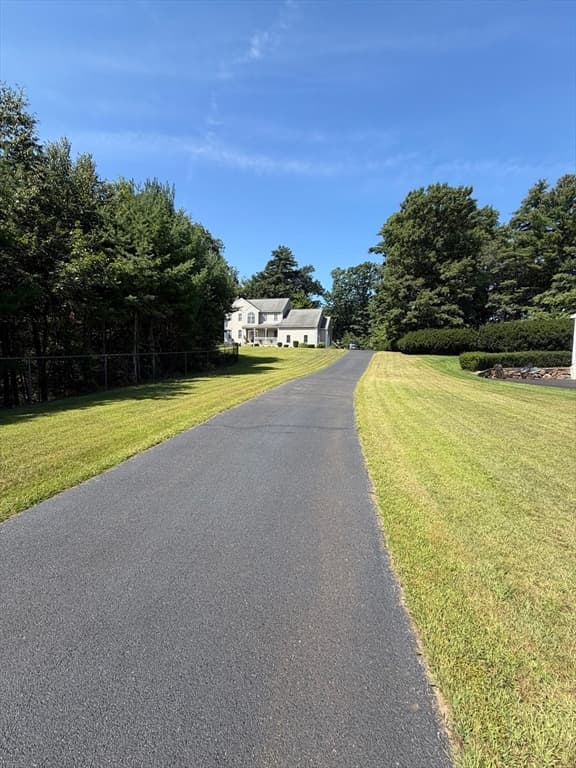 11 Brenton Wood, Hudson MA 01749 photo 2