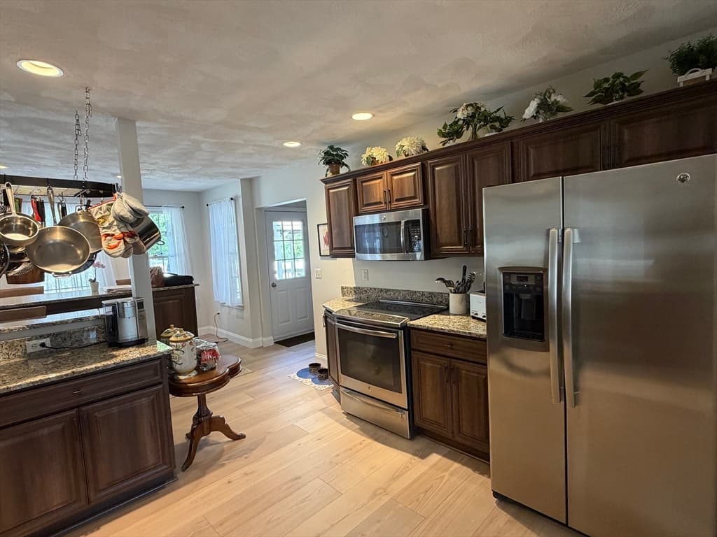 11 Brenton Wood, Hudson MA 01749 photo 6
