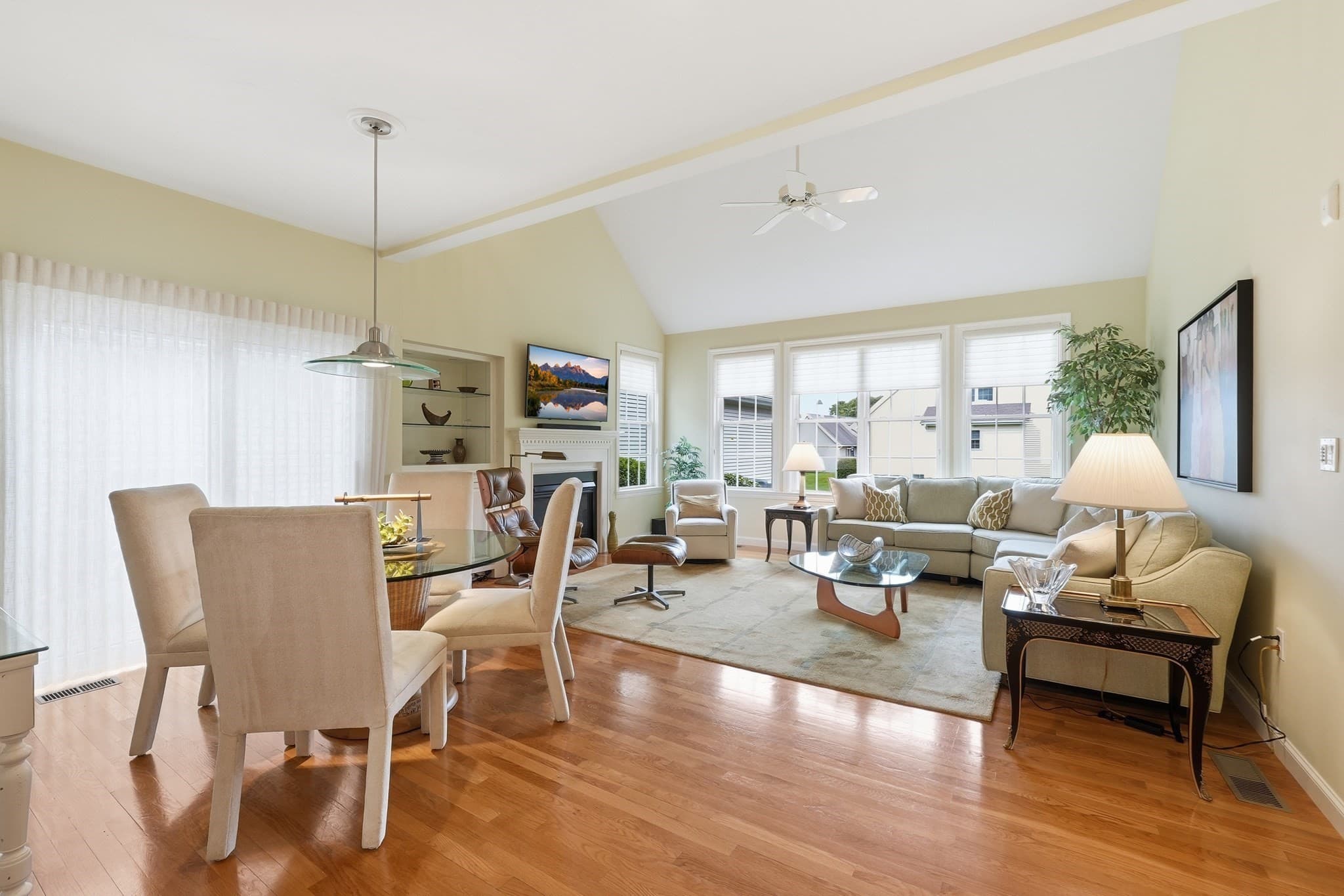 Condominium at 28 Braeburn Ln # 28, Ashland MA 01721, Ashland, photo 13 of 35