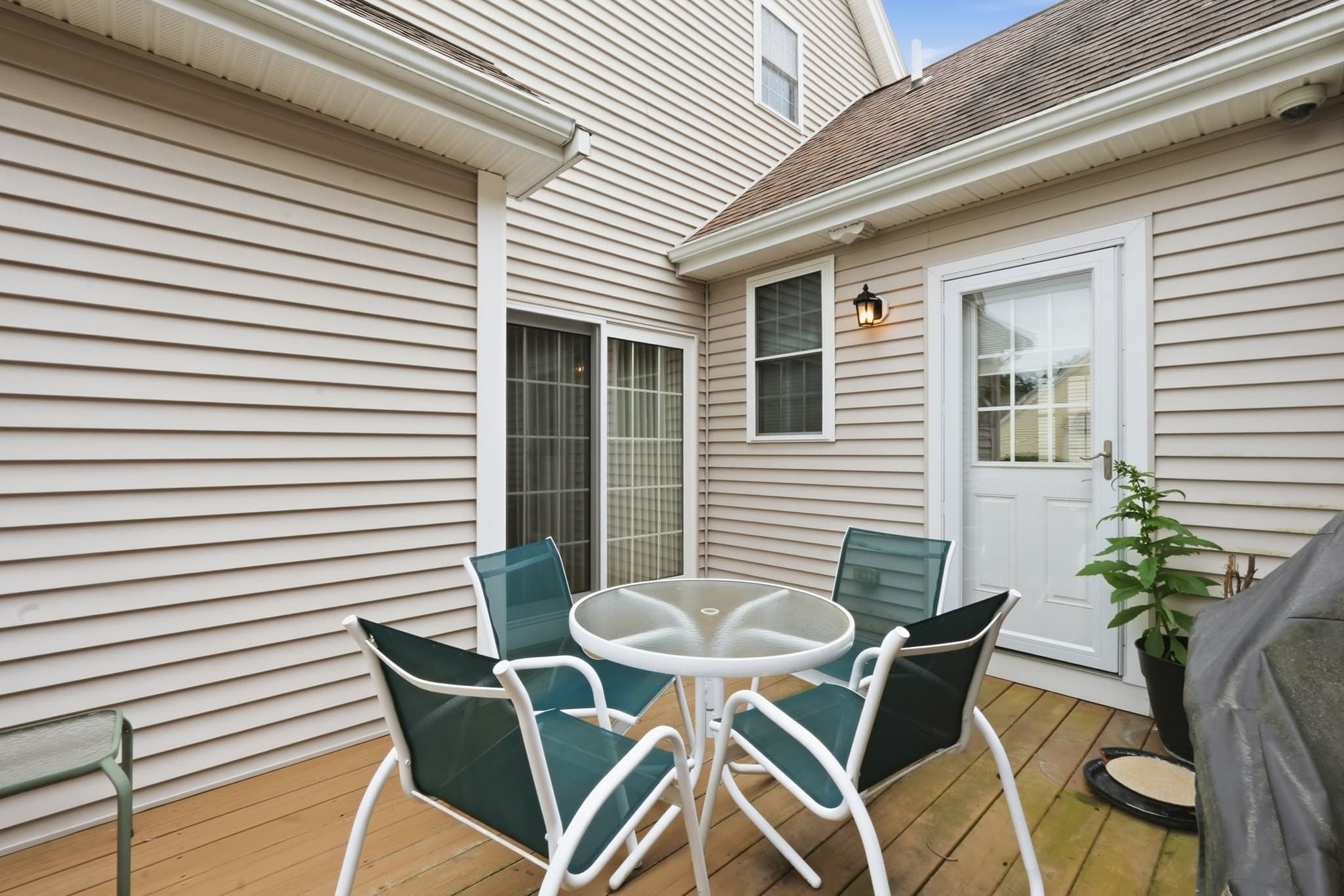 Condominium at 28 Braeburn Ln # 28, Ashland MA 01721, Ashland, photo 32 of 35