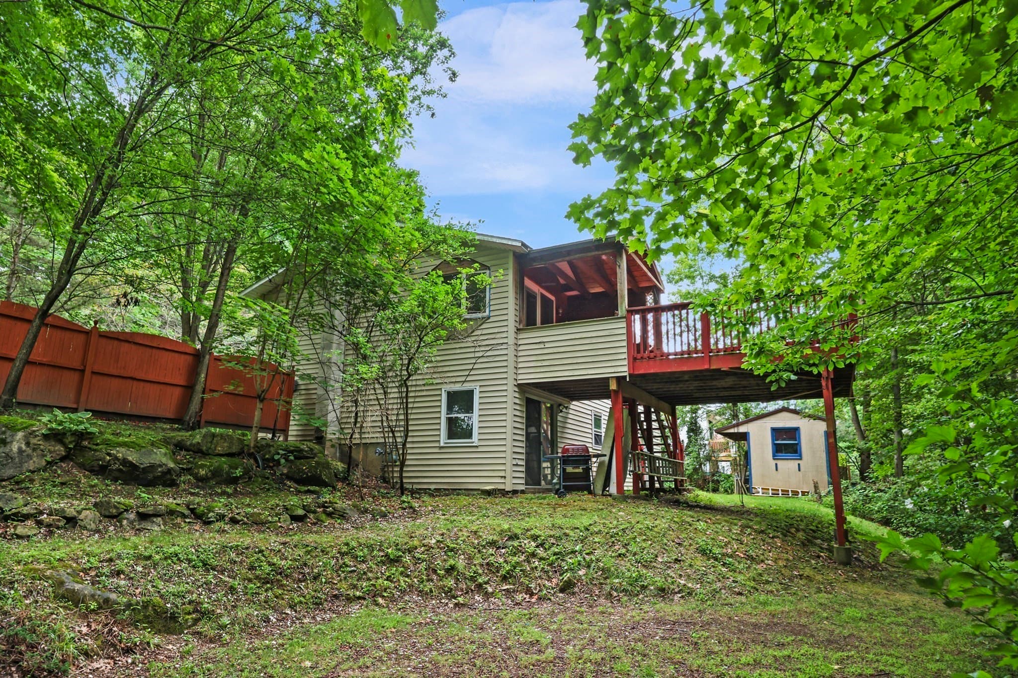 Single Family Residence at 225 Brown St, Pittsfield MA 01201, Pittsfield, photo 3 of 32
