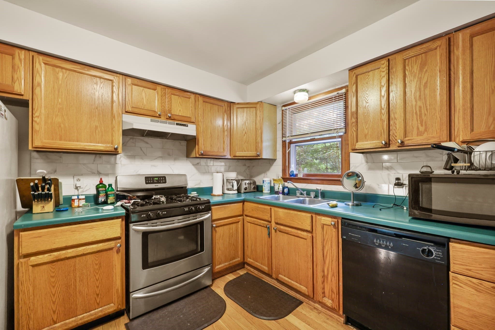 Single Family Residence at 225 Brown St, Pittsfield MA 01201, Pittsfield, photo 15 of 32
