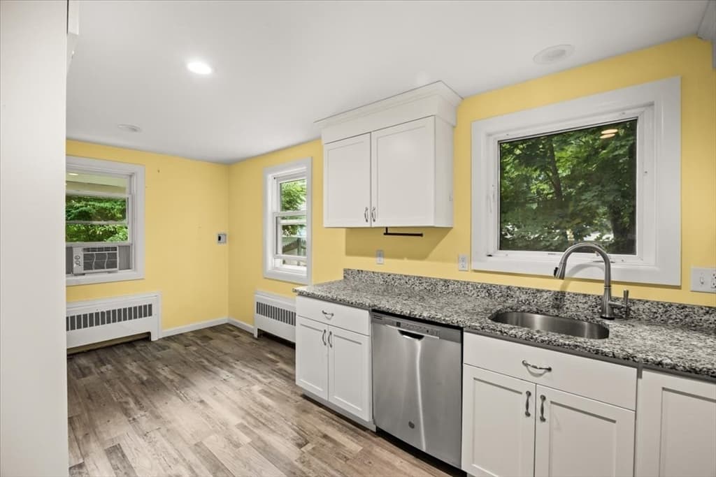 21 Miller Rd, Easton MA 02334 photo 5