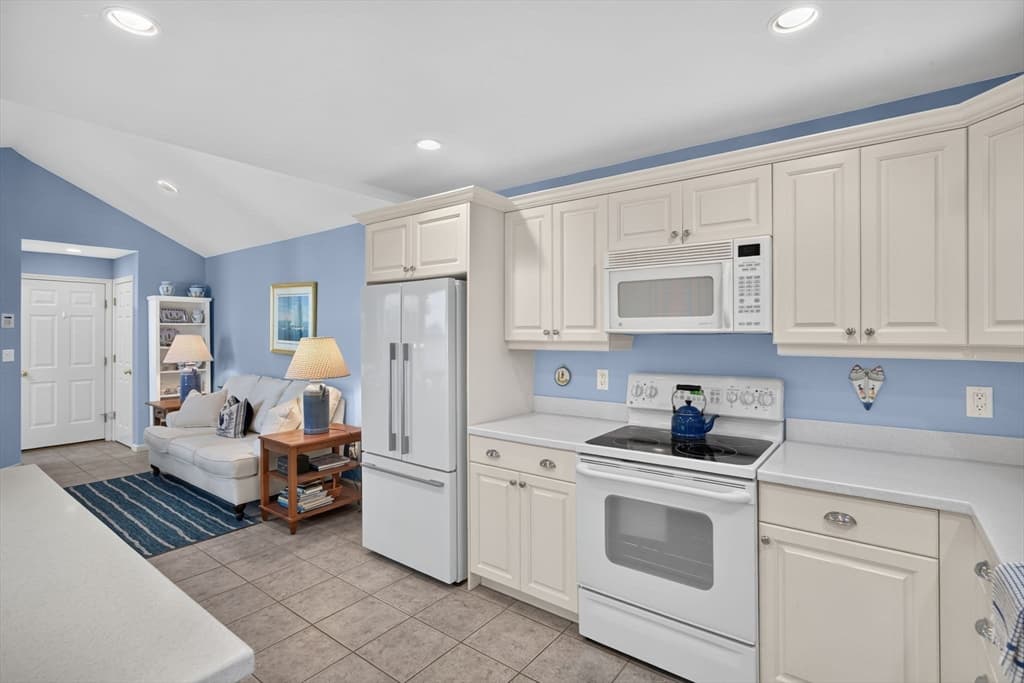 8 Latham Wood # 8, Plymouth MA 02360 photo 8